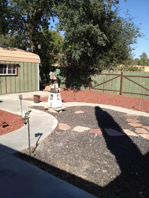 11335 Menlo Way, Redding, CA 96003 photo 16