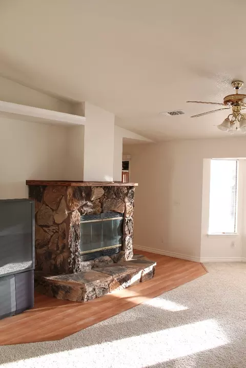 11335 Menlo Way, Redding, CA 96003 photo 26