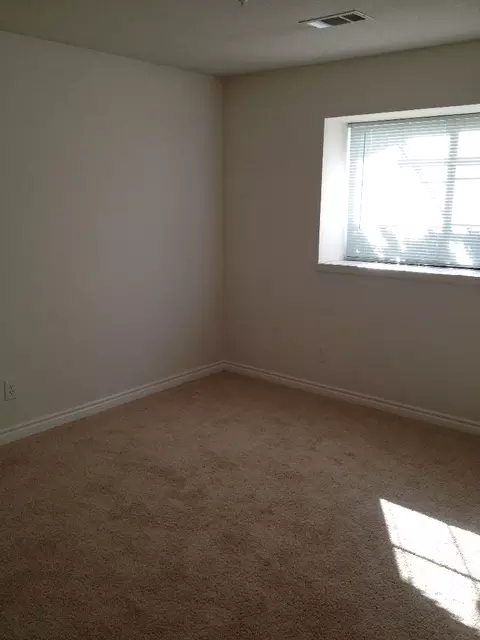 11335 Menlo Way, Redding, CA 96003 photo 11