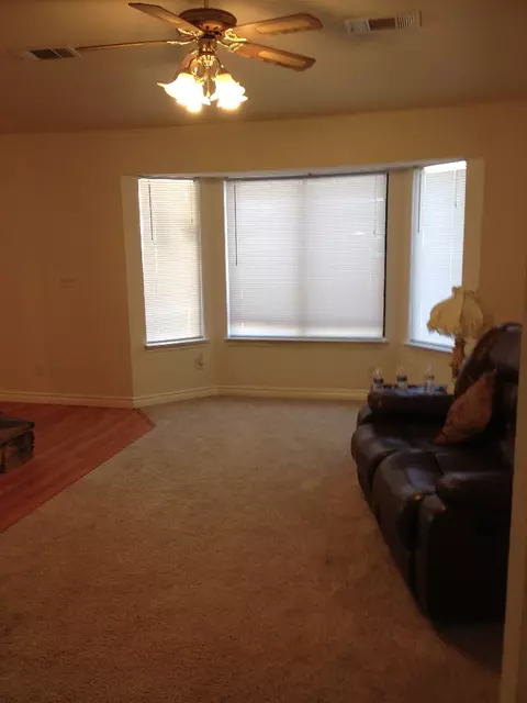 11335 Menlo Way, Redding, CA 96003 photo 5