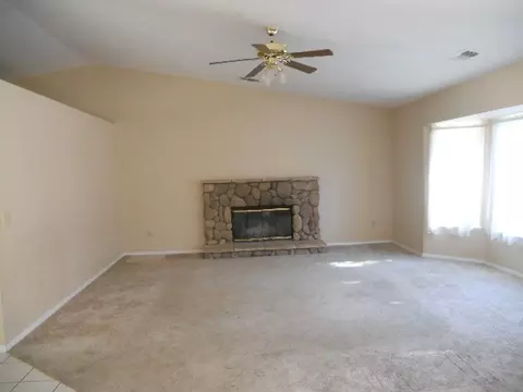 6632 Waterford Dr, Redding, CA 96001 photo 5