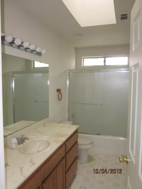 642 Springer Dr, Redding, CA 96002 photo 5