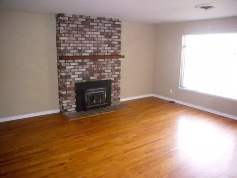 2113 Westwood Ave, Redding, CA 96001 photo 3