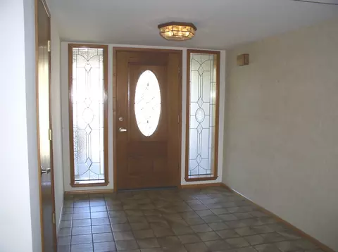 753 Blossom Ct, Redding, CA 96003 photo 5