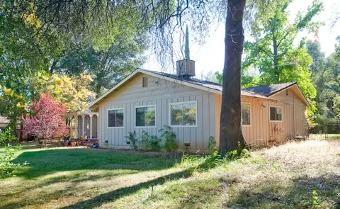 8591 Redbank Rd, Redding, CA 96001 photo 20
