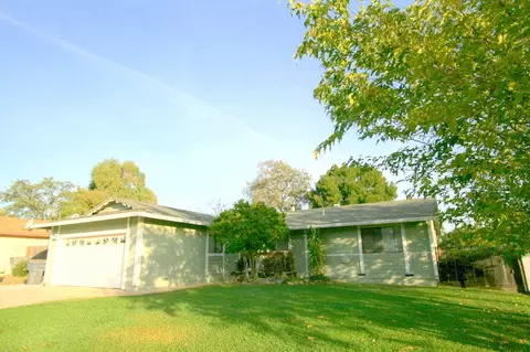 3620 Lake Forest Dr, Redding, CA 96003 photo 1