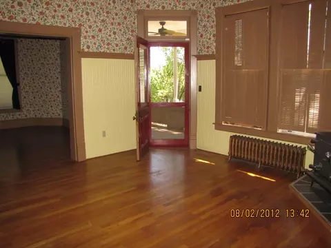 2112 West St, Redding, CA 96001 photo 8