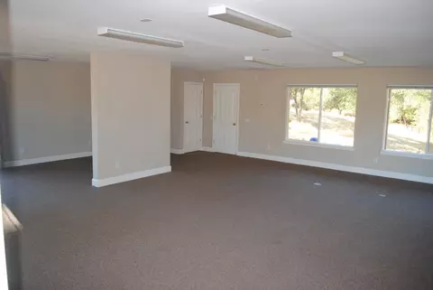 16245 Valparaiso, Redding, CA 96001 photo 15