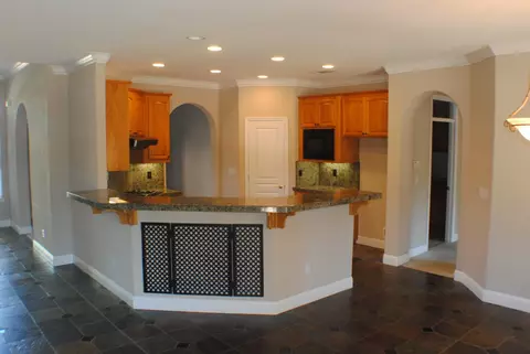 16245 Valparaiso, Redding, CA 96001 photo 3