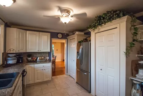 1508 Walnut Ave, Redding, CA 96001 photo 8