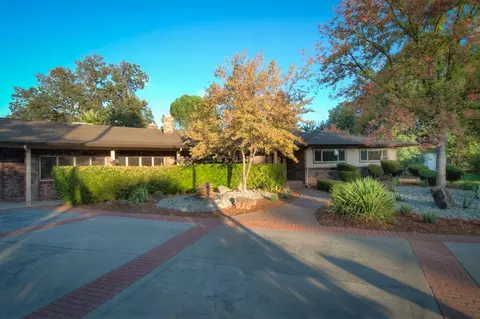 20146 Busch Ct, Redding, CA 96002 photo 3
