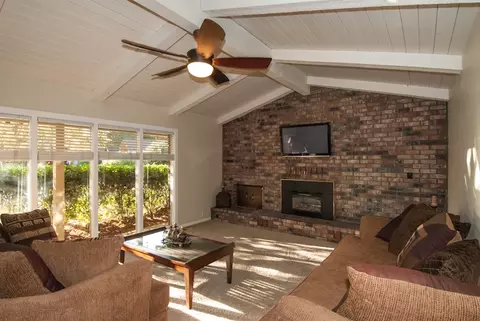 20146 Busch Ct, Redding, CA 96002 photo 8