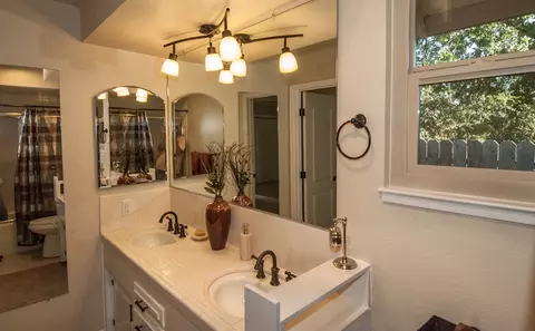 20146 Busch Ct, Redding, CA 96002 photo 26