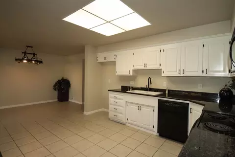 20146 Busch Ct, Redding, CA 96002 photo 14