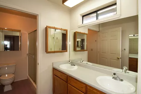 552 Monet Walk, Redding, CA 96001 photo 18