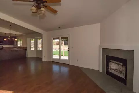 11523 Norton Ln, Redding, CA 96003 photo 8