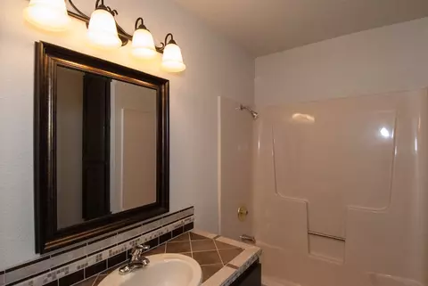 11523 Norton Ln, Redding, CA 96003 photo 16
