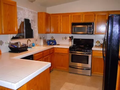 2225 Badger Ct, Redding, CA 96001 photo 5