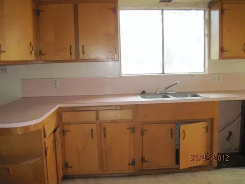 2802 Larkspur Ln, Redding, CA 96002 photo 6