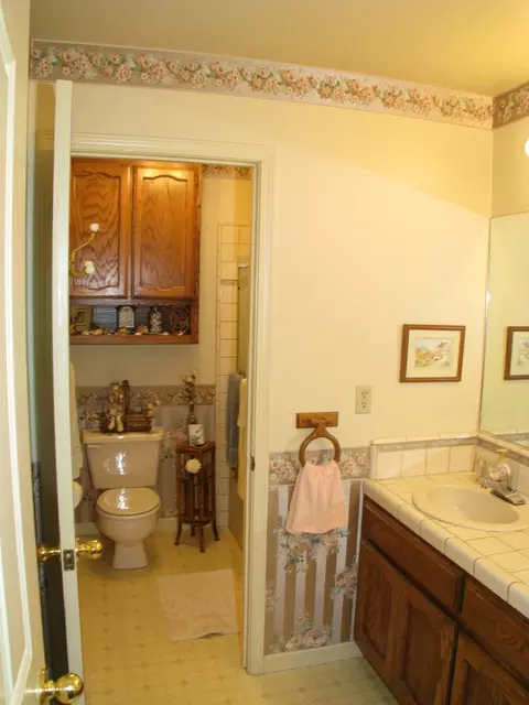 9612 Bond Ridge Dr, Redding, CA 96001 photo 24