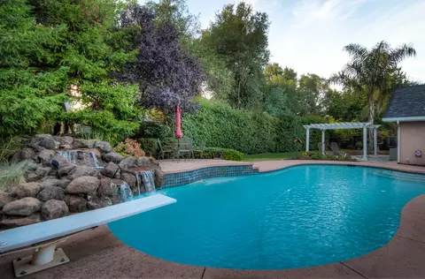 4415 Brittany Dr, Redding, CA 96002 photo 35