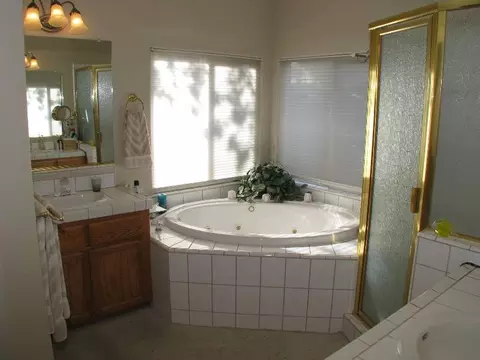 2154 Allegheny Ct, Redding, CA 96001 photo 16
