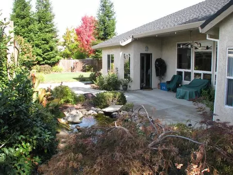 2154 Allegheny Ct, Redding, CA 96001 photo 9