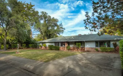 1035 Redbud Dr, Redding, CA 96001 photo 27