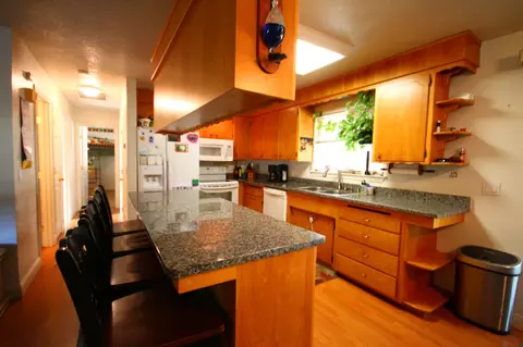 13812 Bear Mountain Rd, Redding, CA 96003 photo 9