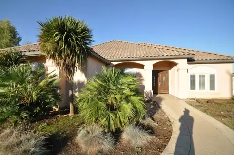 7668 Mohegan Ct, Redding, CA 96002 photo 1