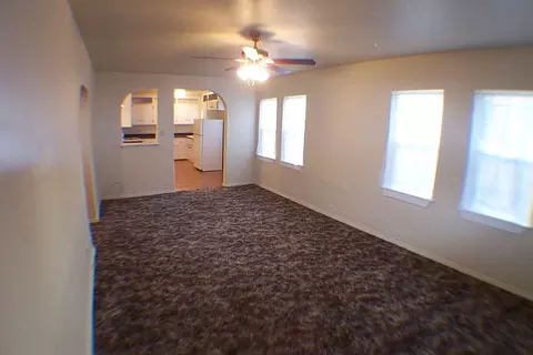 1569 Willis St, Redding, CA 96001 photo 5