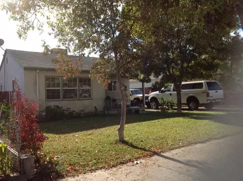 1015 State St, Redding, CA 96001 photo 3