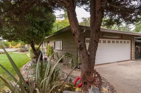 601 Joaquin Ave, Redding, CA 96002 photo 4