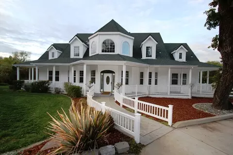 13873 Oak Run Rd, Oak Run, CA 96069 photo 1
