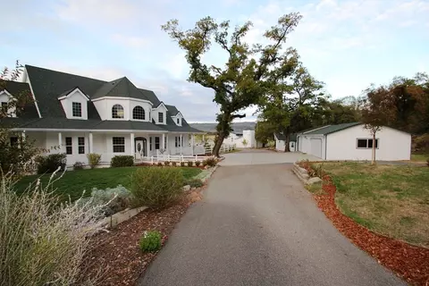 13873 Oak Run Rd, Oak Run, CA 96069 photo 2