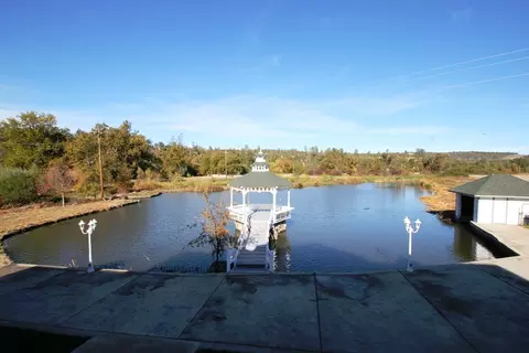 13873 Oak Run Rd, Oak Run, CA 96069 photo 9