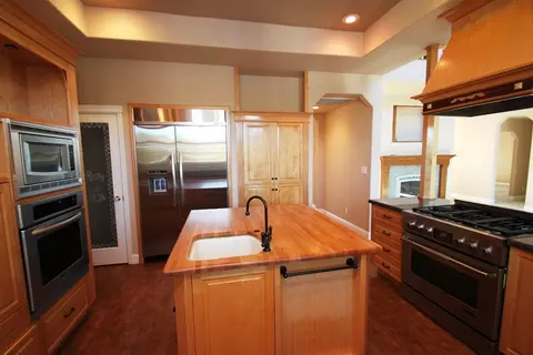 13873 Oak Run Rd, Oak Run, CA 96069 photo 12