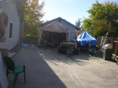 1174 Peregrine Way, Redding, CA 96003 photo 9