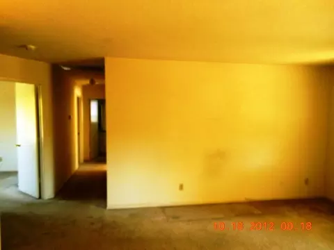 2001 Yahi Ln, Redding, CA 96002 photo 7