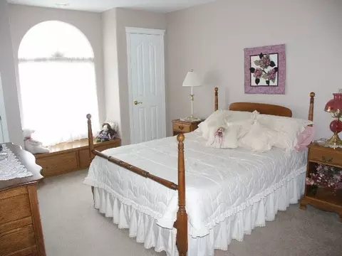19235 Snowburst Ct, Redding, CA 96003 photo 4