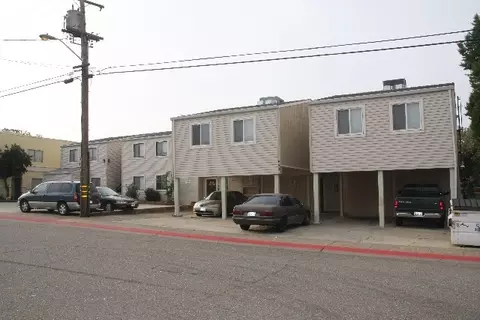 440 Buckeye Ter, Redding, CA 96003 photo 2