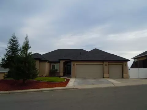 547 Fair Hl, Redding, CA 96003 photo 6