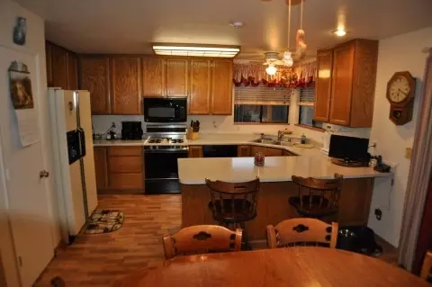 1710 Sterling Dr, Redding, CA 96003 photo 6