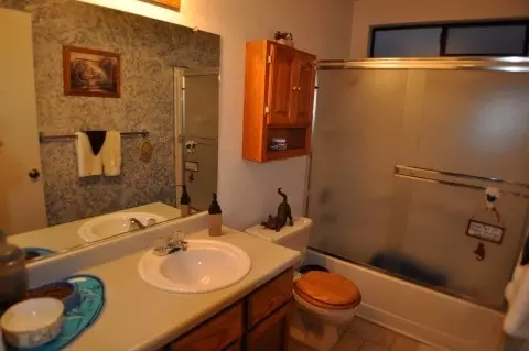 1710 Sterling Dr, Redding, CA 96003 photo 17