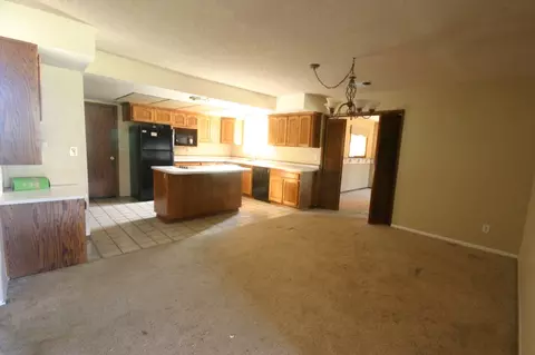2144 Wisconsin Ave, Redding, CA 96001 photo 3