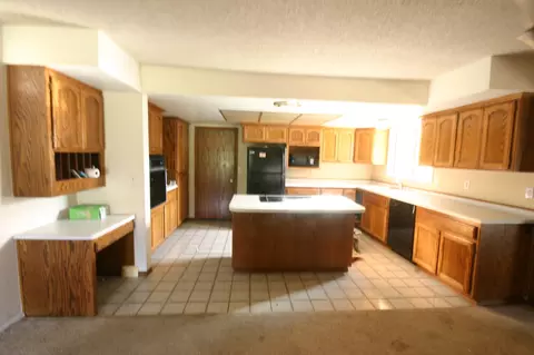 2144 Wisconsin Ave, Redding, CA 96001 photo 4