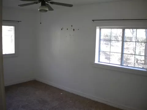 1448 Benton Dr, Redding, CA 96003 photo 5