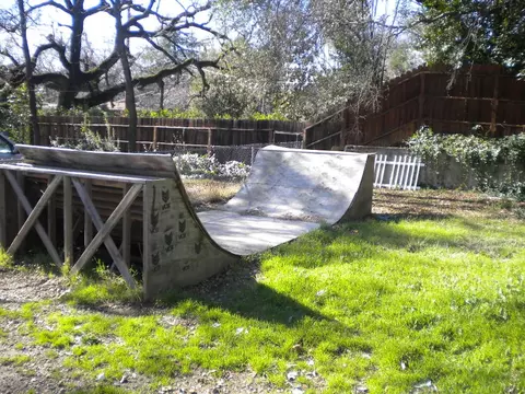 1448 Benton Dr, Redding, CA 96003 photo 8
