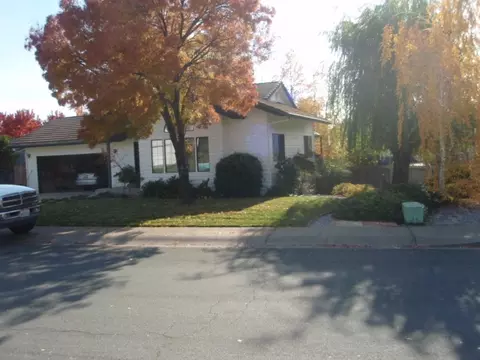 2199 Wicklow St, Redding, CA 96001 photo 3