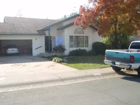2199 Wicklow St, Redding, CA 96001 photo 2